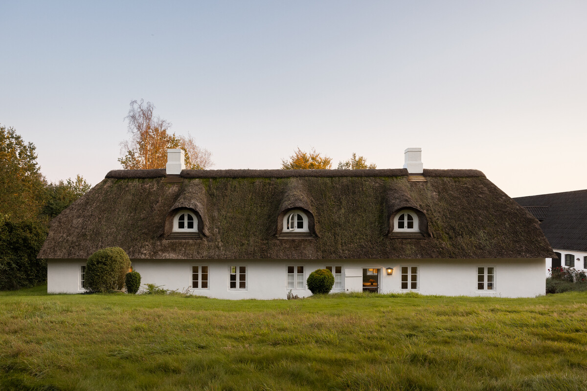  Dinesen Country Home   Douglas Classic   Lye and White Soap   8m   300 mm   35 mm   Jørgen Overbys Tegnestue   Photo Monica Grue Steffensen   42